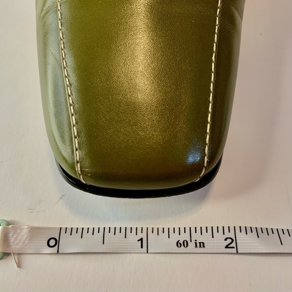 Anne Klein Maworkout Green Leather Wooden Heels Size 8M - Picture 14 of 16
